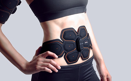 お腹周りを効率的に鍛える SIXPAD Abs Belt