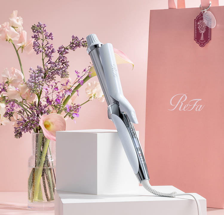 水・熱・圧のコントロールで、 立体感続くレア髪カールヘ。