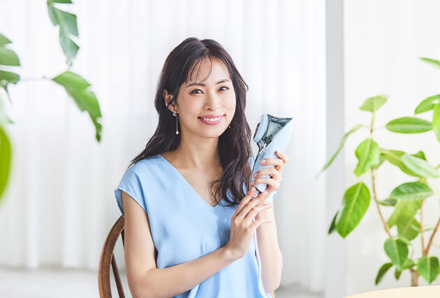 美容家　岡本静香