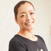 岩佐 由美 さん