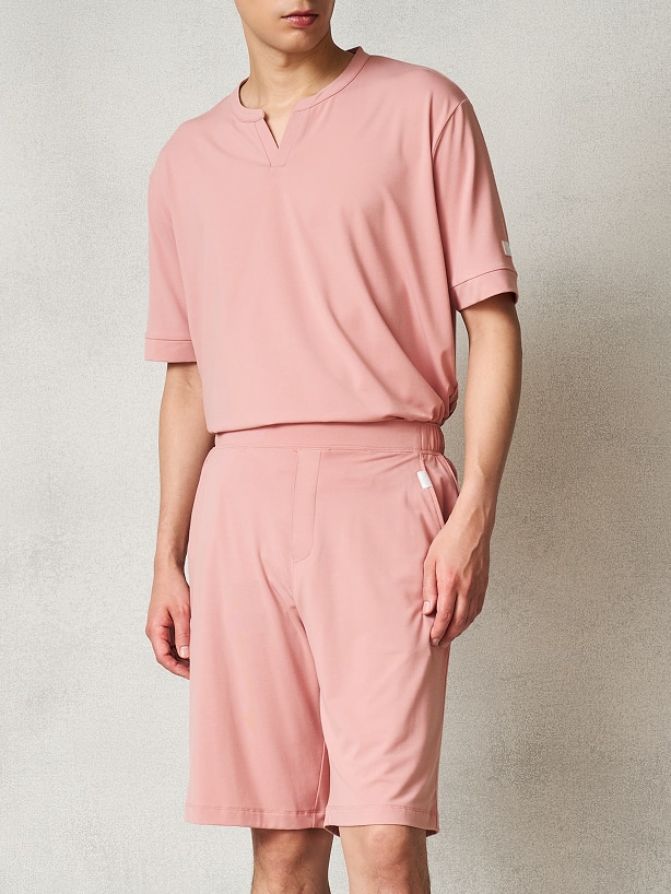 フロント部分のスッキリデザイン