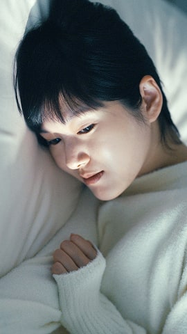 ふんわり軽い上質な起毛ニットを、ゆったりとしたシルエットで。やさしい温もりで包まれる、秋冬のリカバリーウェア。