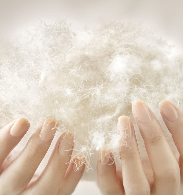 “呼吸する羽毛”涼しく、あたたかく、心地よく