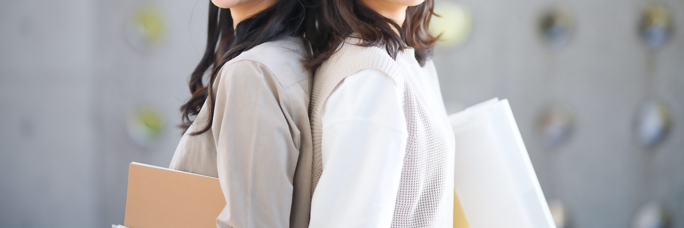 正しい姿勢とは？良い姿勢の取り方と保ち方を解説