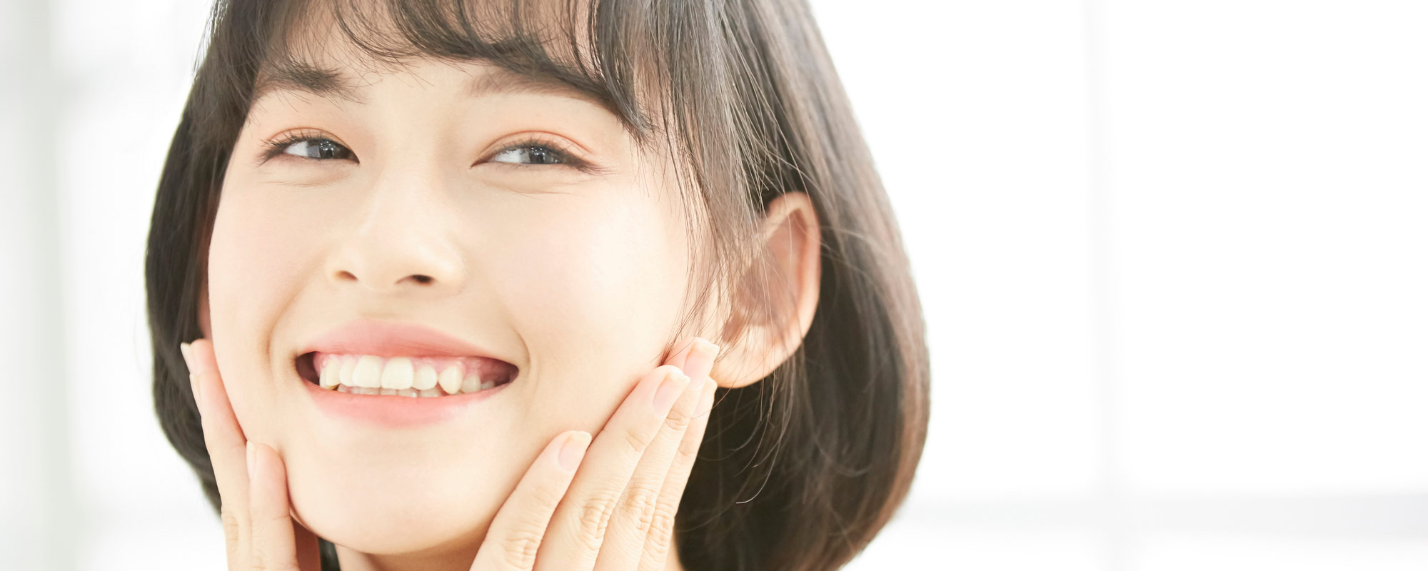 【乾燥肌対策】肌が乾燥する原因と今すぐできる8つのケアを徹底解説