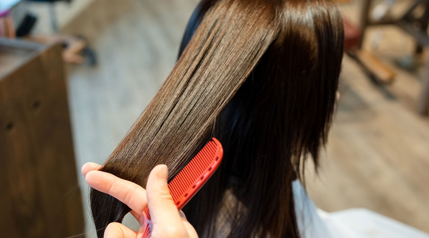 ストレートパーマと縮毛矯正の違い