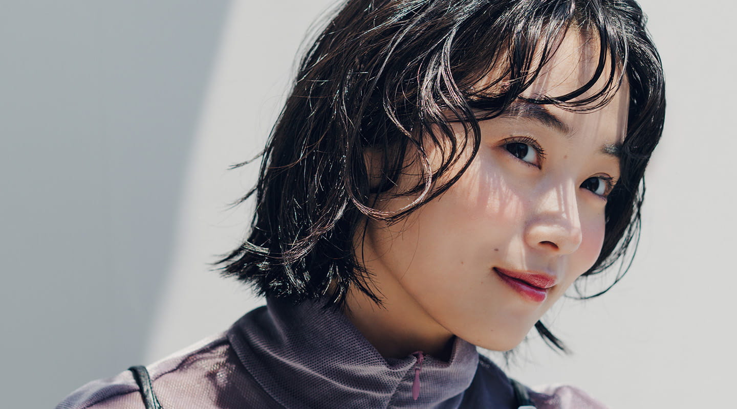 ヘアバームを使いこなして、自然なツヤのある髪へ