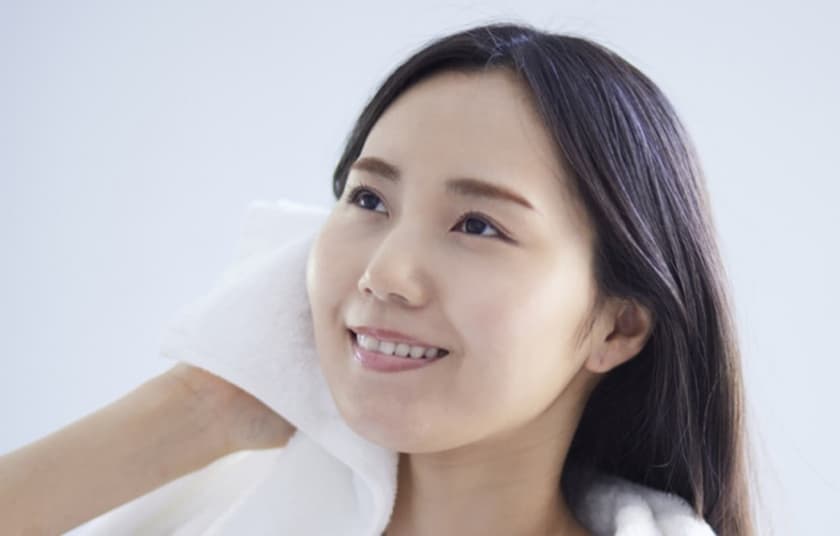 髪にやさしい乾かし方はどっち？