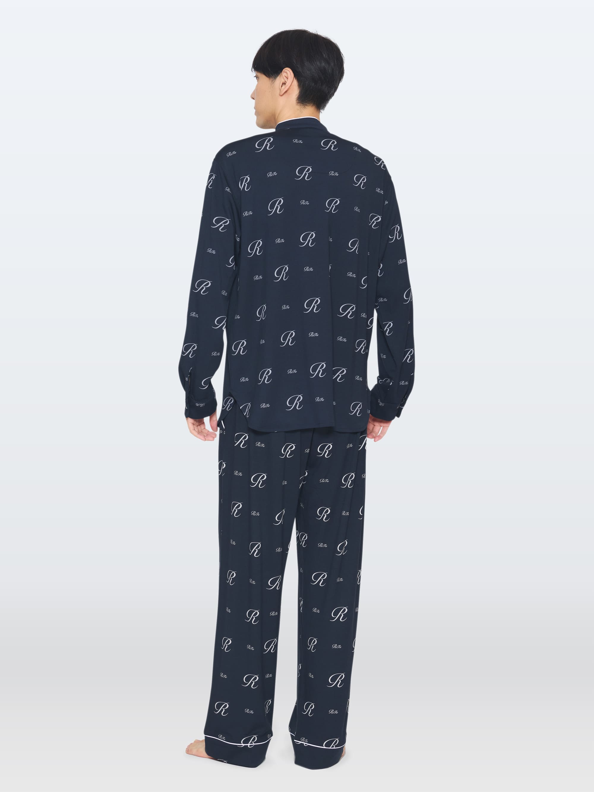 リファバイタルテック モイストスムース スタンドカラースリープウェア リファロゴ/MEN ネイビー S