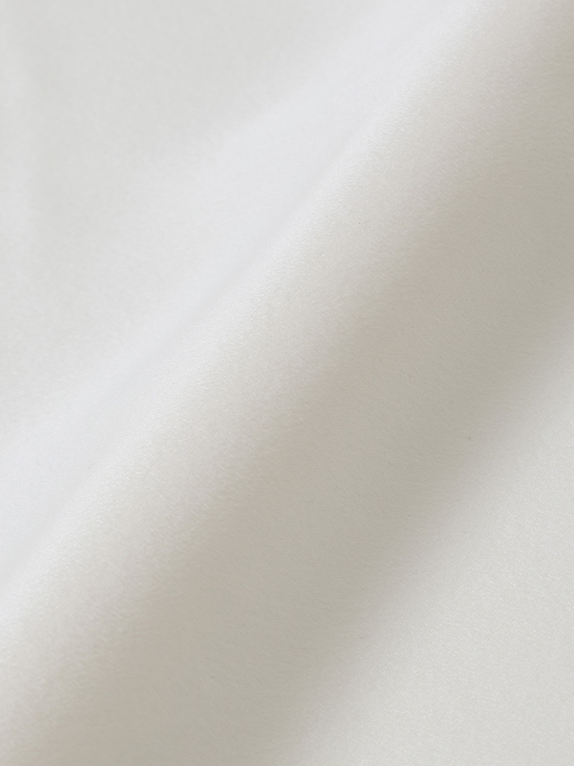 リファ ピローカバーシルク プレミアムスイート ホワイト