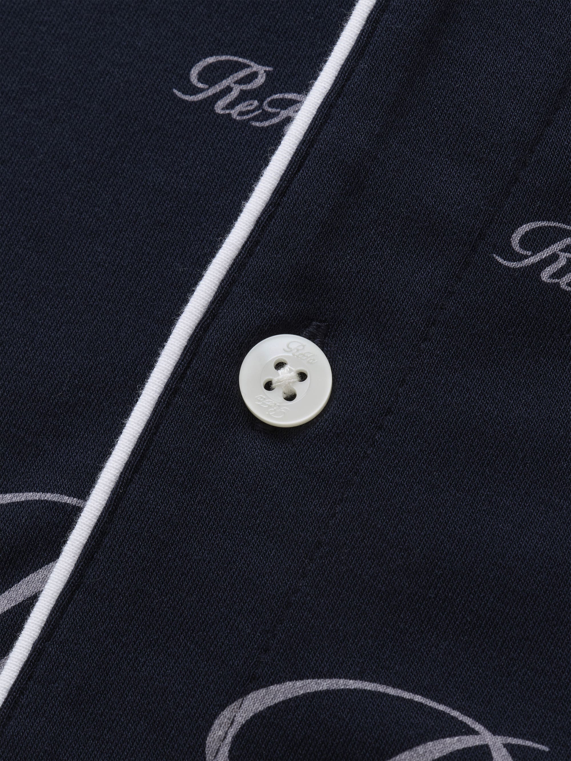 リファバイタルテック モイストスムース スタンドカラースリープウェア リファロゴ/MEN ネイビー S