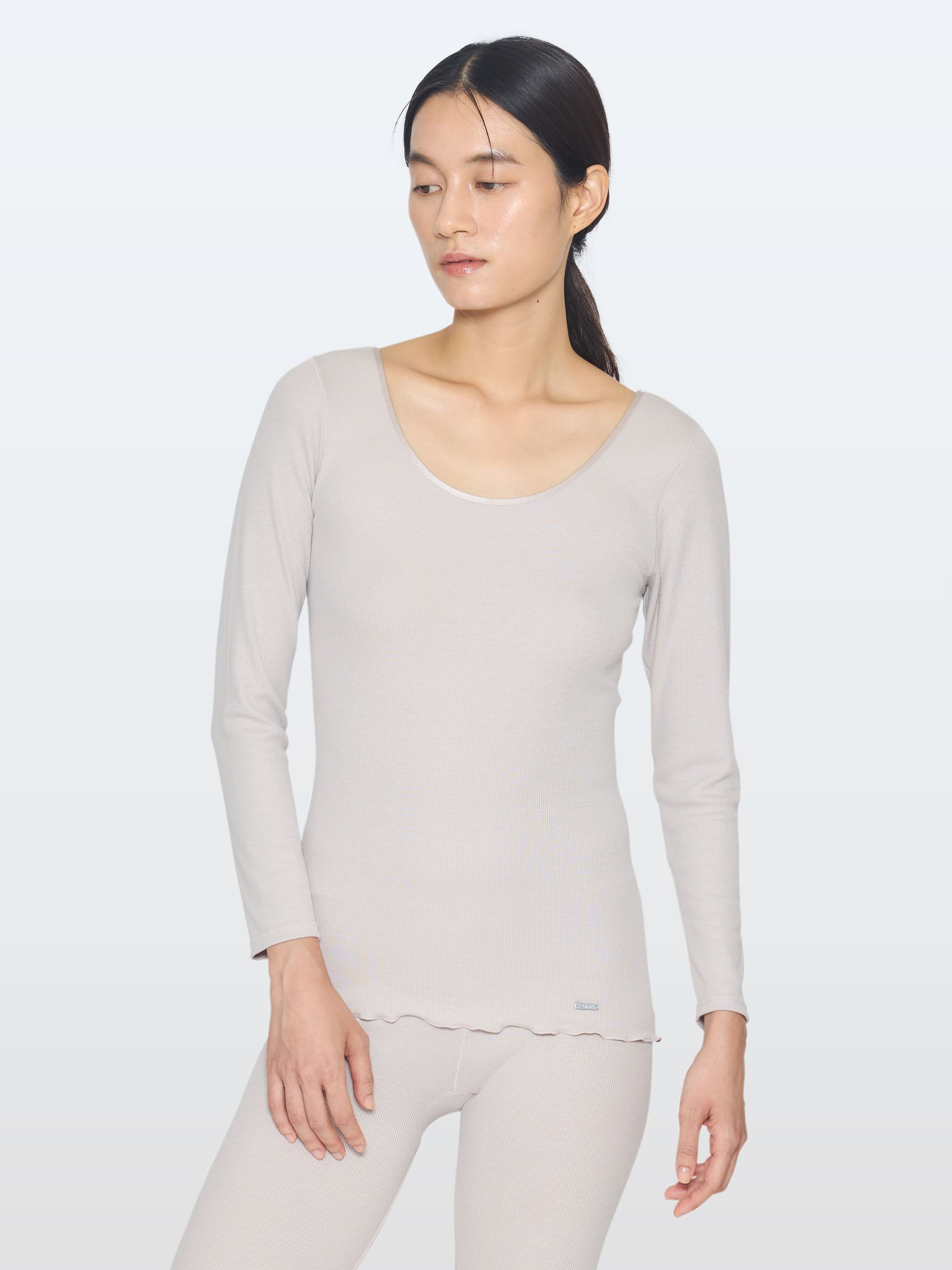 リッチシルクリブ Uネックロングスリーブインナー