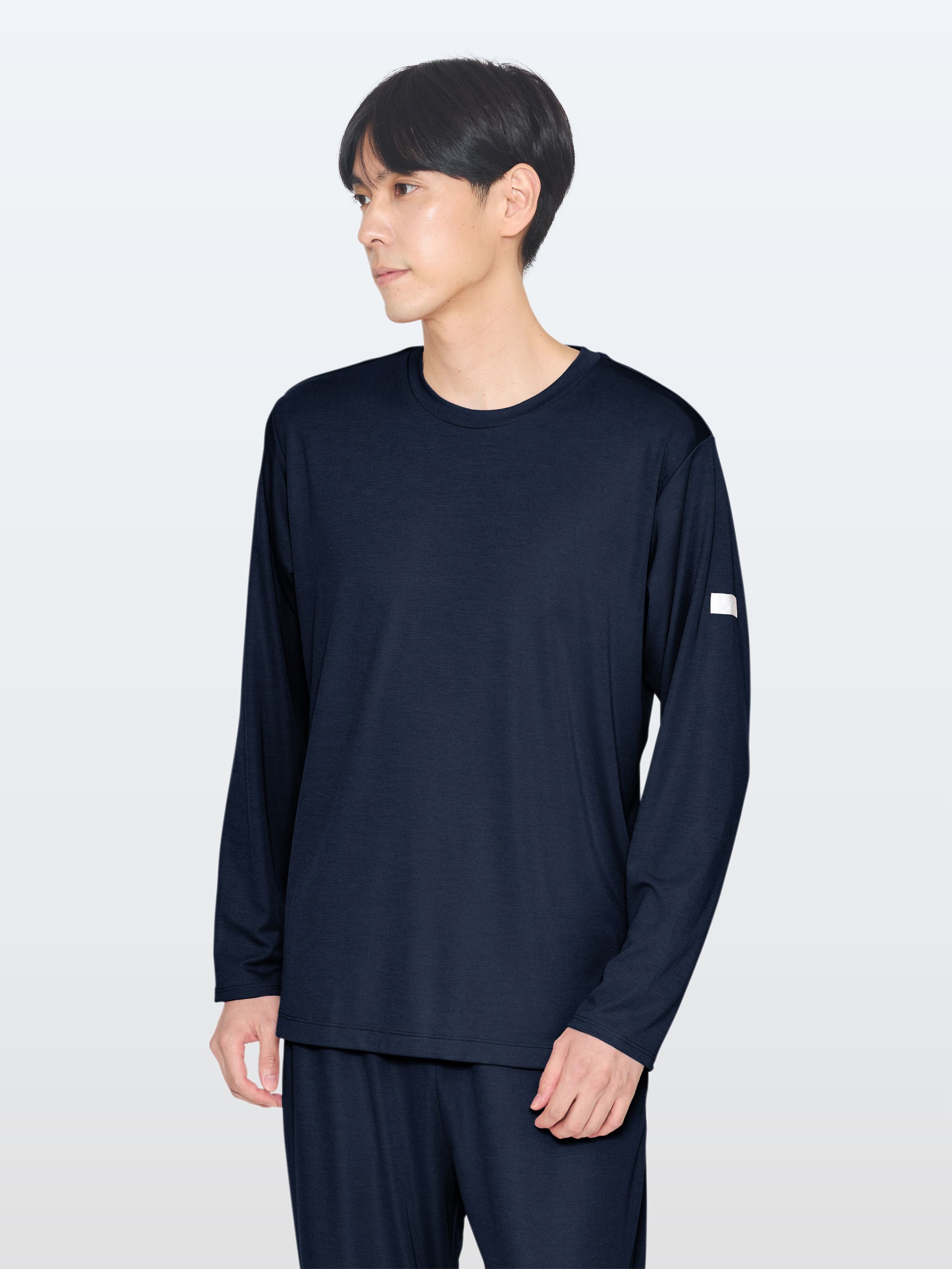 モイストスムース ロングスリーブプルオーバー/MEN