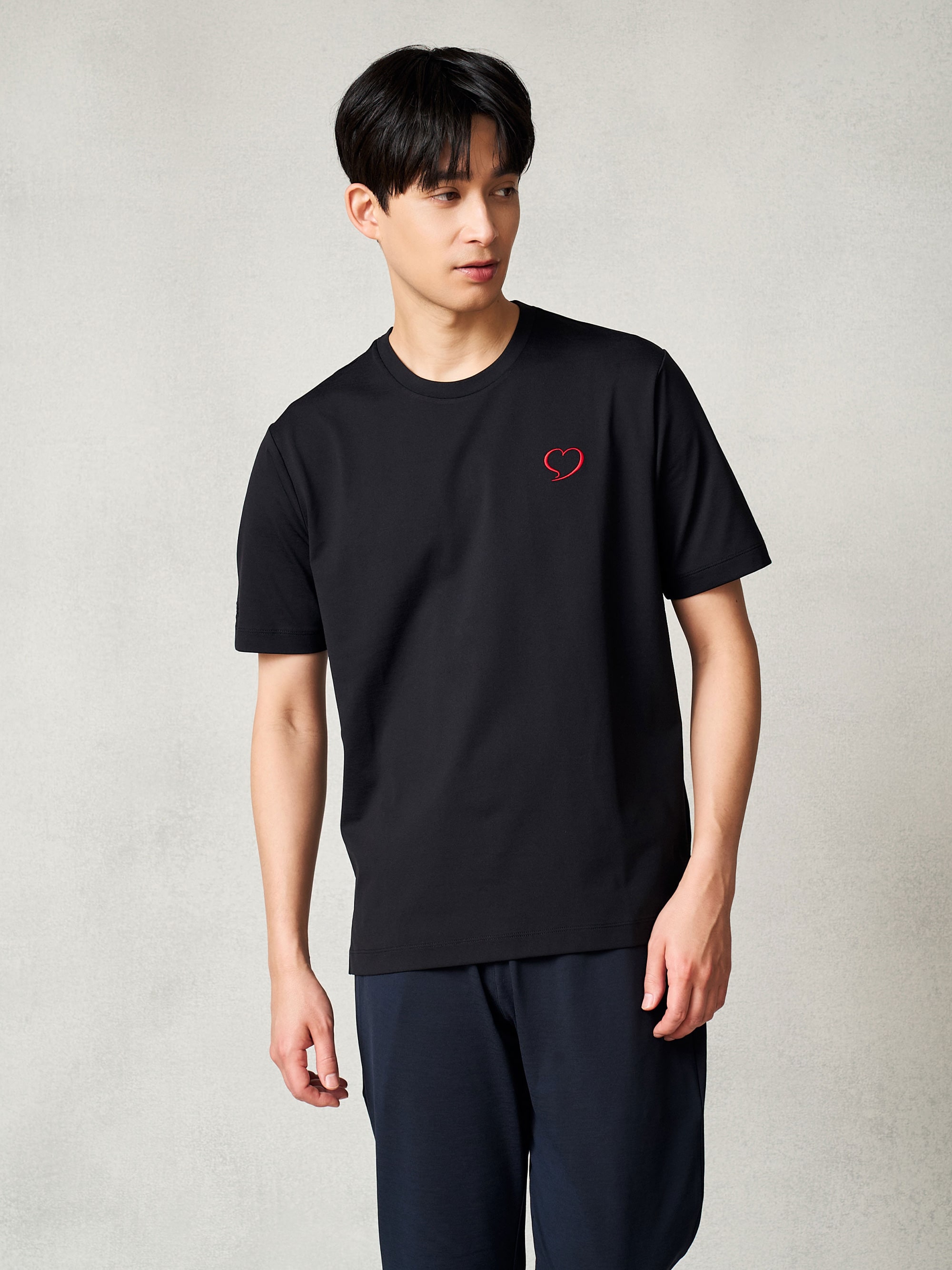 リファ バイタルテック コンフォートジャージー クルーネックTシャツハートコレクション Aira#3 ブラック M