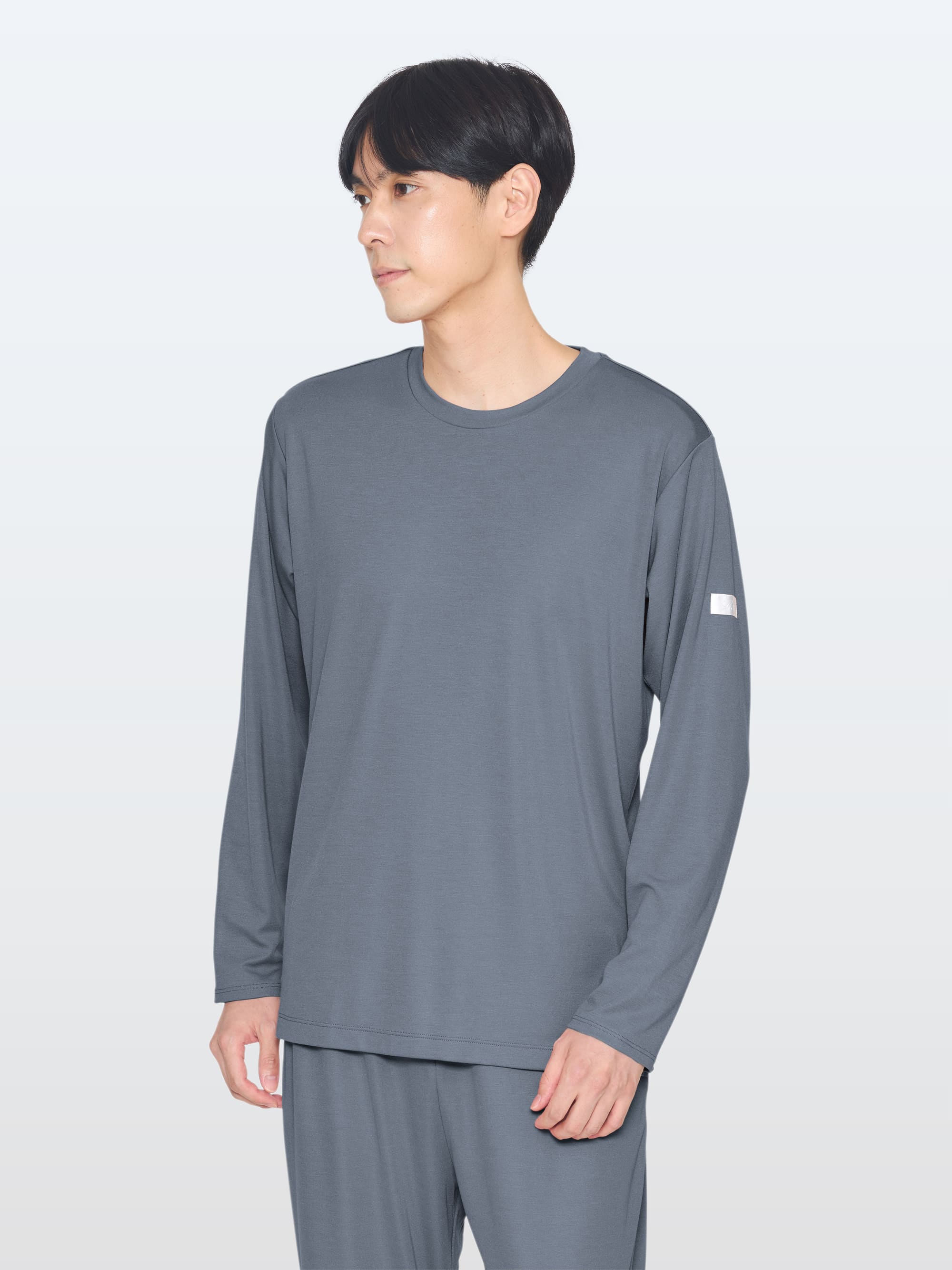 リファバイタルテック モイストスムース ロングスリーブプルオーバー/MEN ダークグレー SS