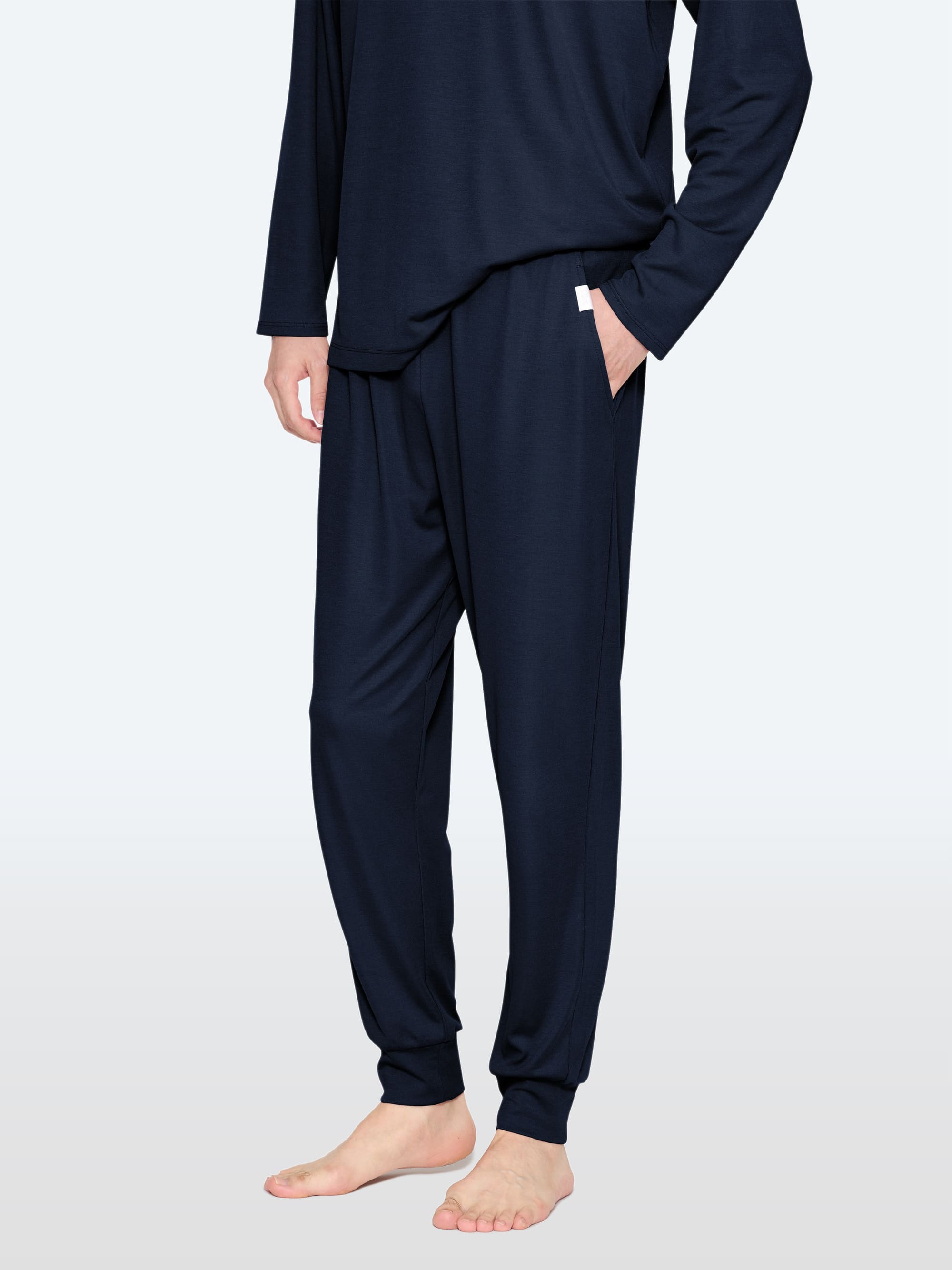 リファバイタルテック モイストスムース ジョガーパンツ/MEN ネイビー SS