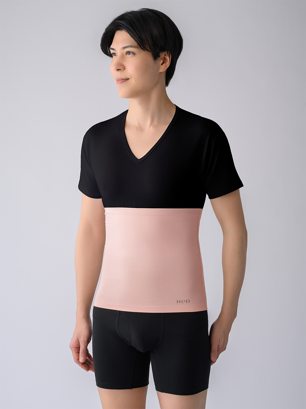 モデル:180cm / L-LLサイズ着用