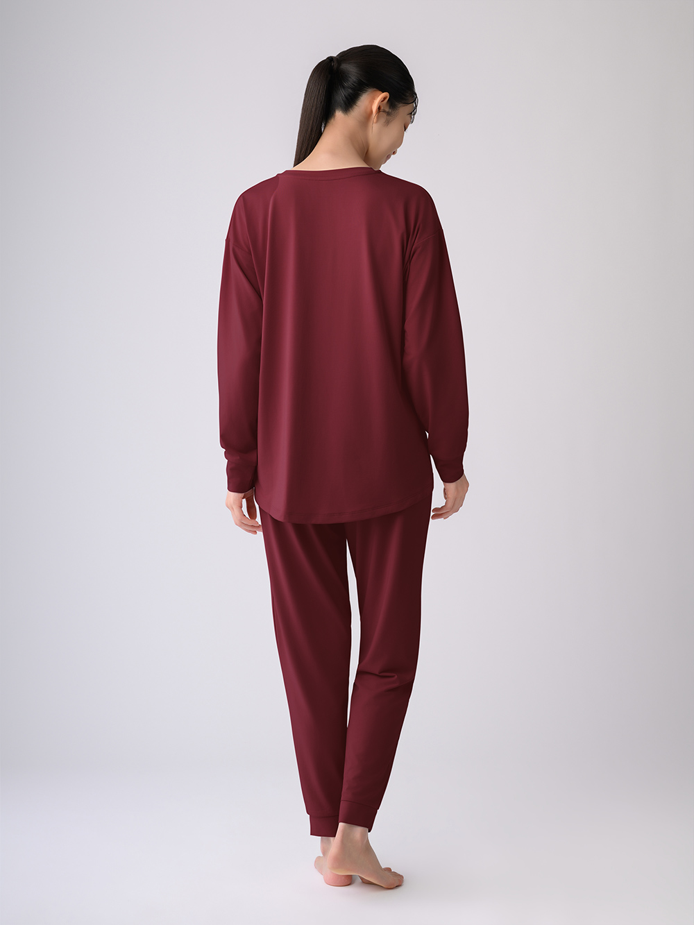 ReD ぐっすりパジャマ ベーシック プルオーバー長袖&ジョガーパンツ【女性用】 上下セット M レッド レッド M