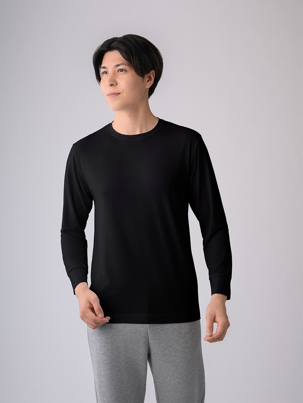 モデル:180cm / Lサイズ着用