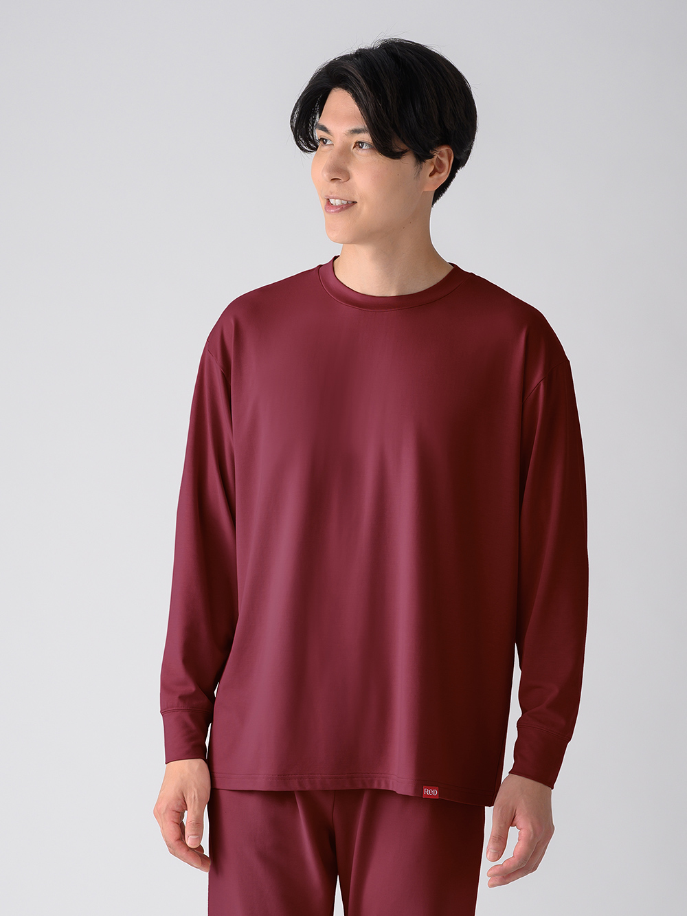 モデル:180cm / Lサイズ着用