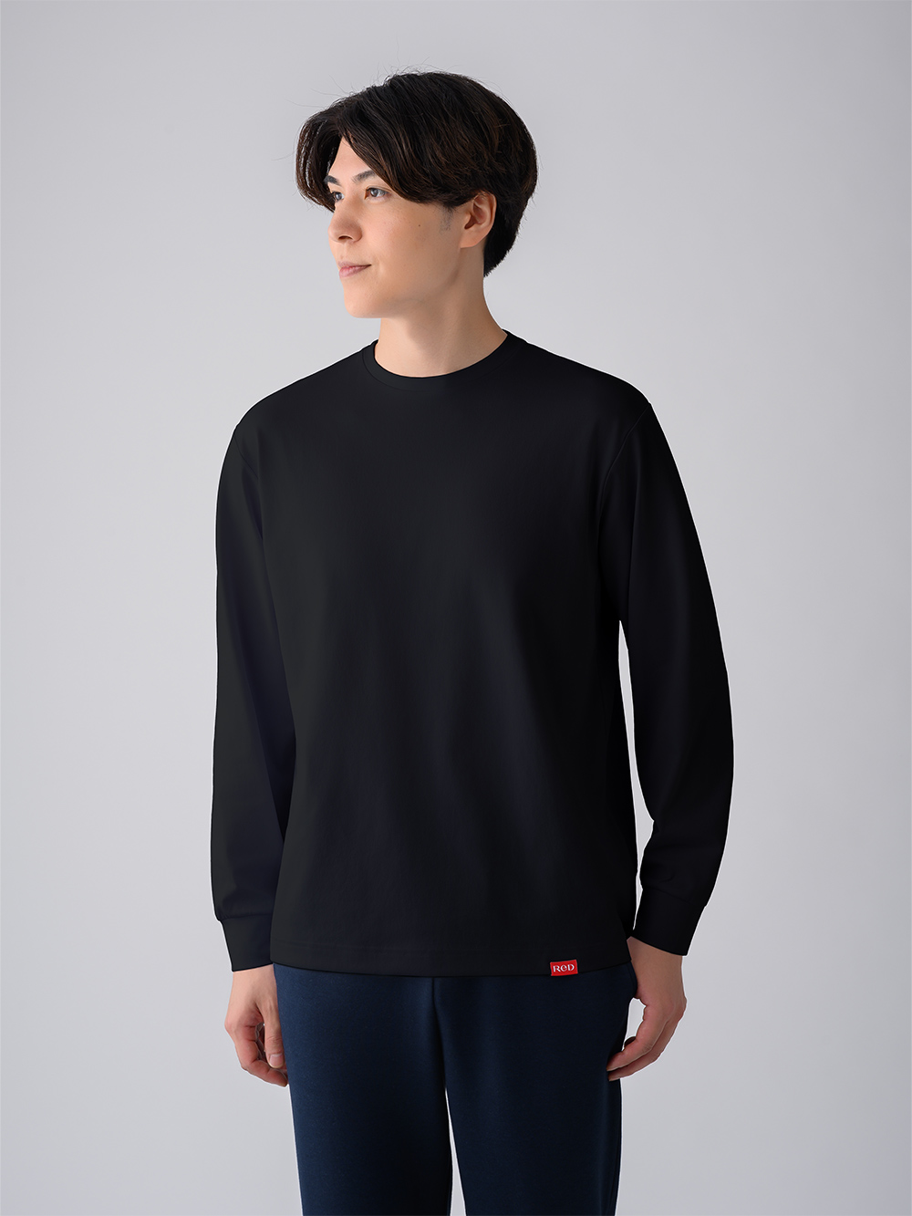 モデル:180cm / Lサイズ着用