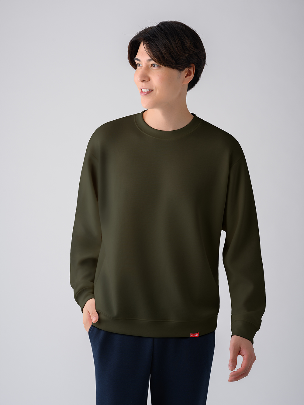 モデル:180cm / Lサイズ着用