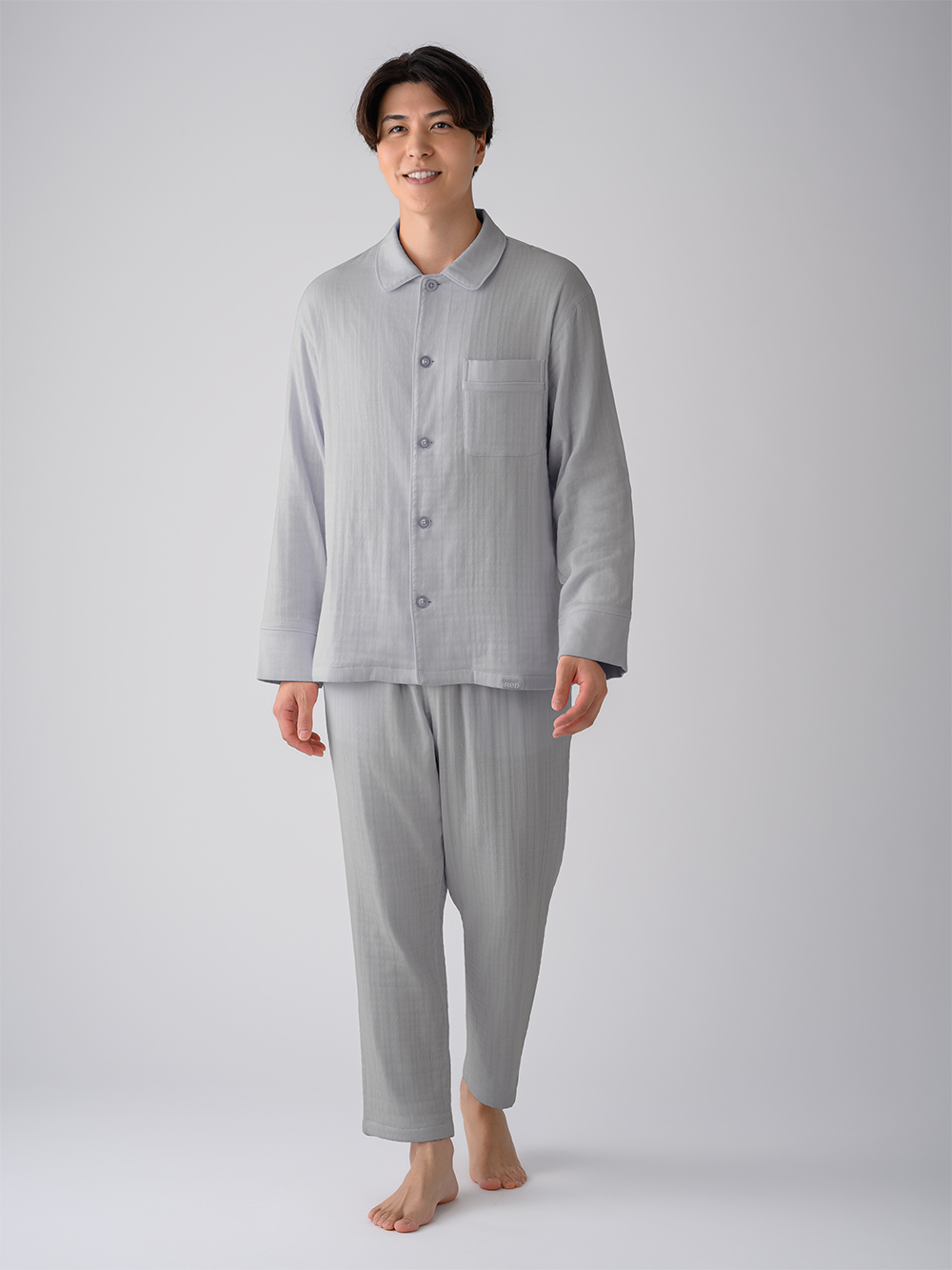 モデル:180cm / Lサイズ着用