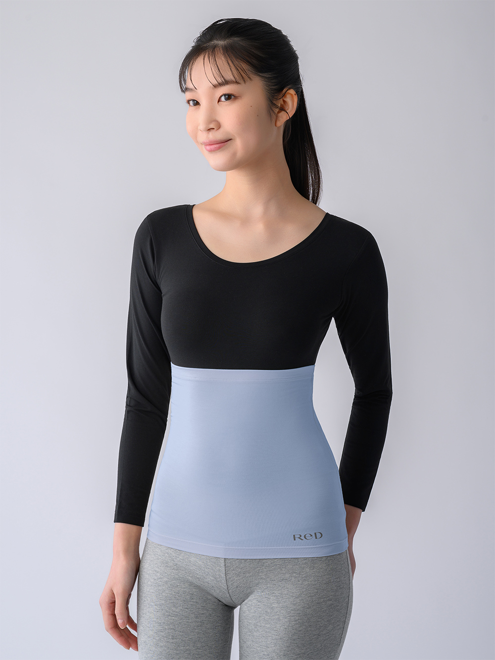 モデル:166cm / S-Mサイズ着用