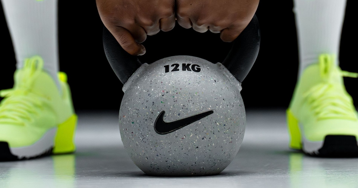 ウェイトベンチ商品一覧 - トレーニングギア｜ | Nike Strength 公式