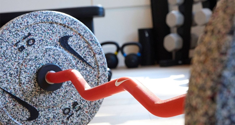 Nike Strength Shield Curl Bar Orange