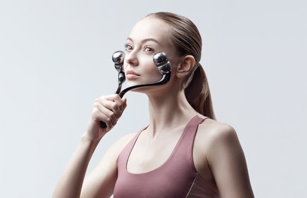 顔の筋肉にアプローチする新商品SIXPAD Facial Roller