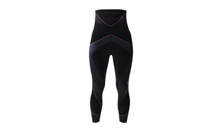 ハムストリングをトレーニング。着圧によりヒップ・ウエストを補整する Training Suit（トレーニングスーツ）High Waist Tights（ハイウエストタイツ）