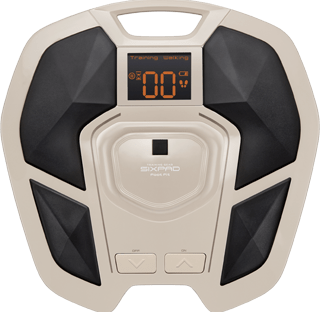 座りながら足の筋肉が鍛えられる SIXPAD Foot Fit 2(シックスパッド フットフィット 2)を使用
