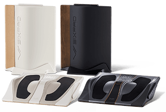 スタイリッシュな専用リモコン