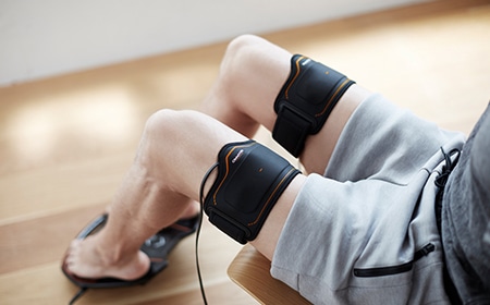 シックスパッド フットフィットプラス(Foot Fit Plus) 足裏からふくらはぎ、ひざを支える太ももを効率的に鍛える | SIXPAD公式サイト